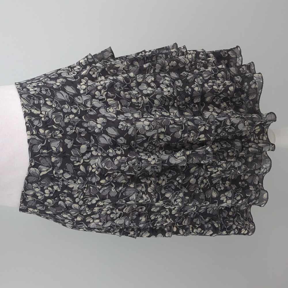 Loft Ruffle Tiered Skirt Grey Flounce Skirt size 12